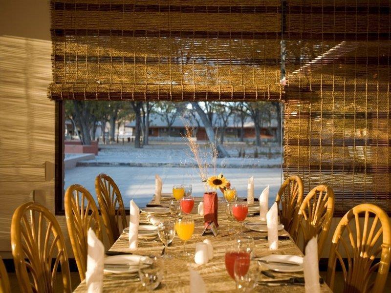 Отель Halali Camp Etosha Экстерьер фото